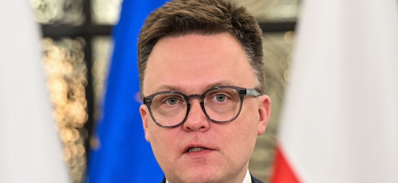 Barierki wróciły przed Sejm. Rzeczniczka Hołowni odpowiada na zarzuty