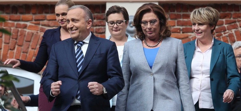 Iskrzy w Platformie. Ostra riposta Grzegorza Schetyny