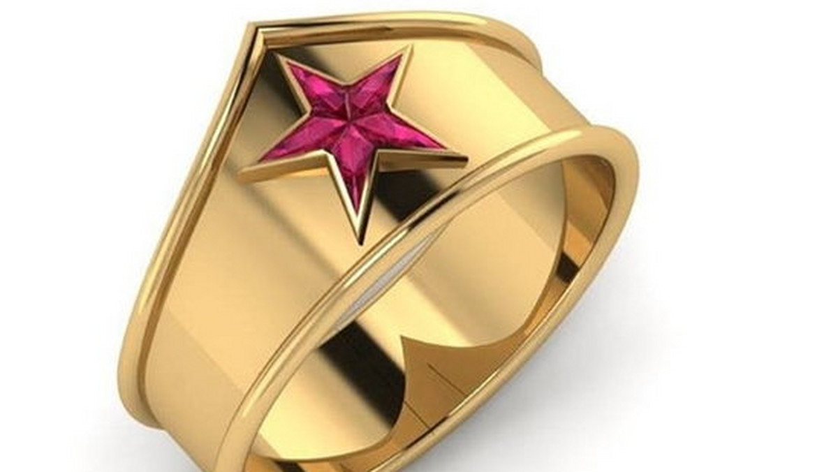 Kto powiedział, że obrączki i pierścionki zaręczynowe muszą być tendencyjne? Projektanci biżuterii zadbali o to, żeby każdy znalazł coś dla siebie. Od fanów "Star Treka" po miłośników "Gry o tron".