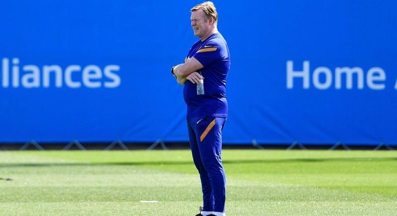 Koeman takes perhaps his last Barcelona training session on Friday