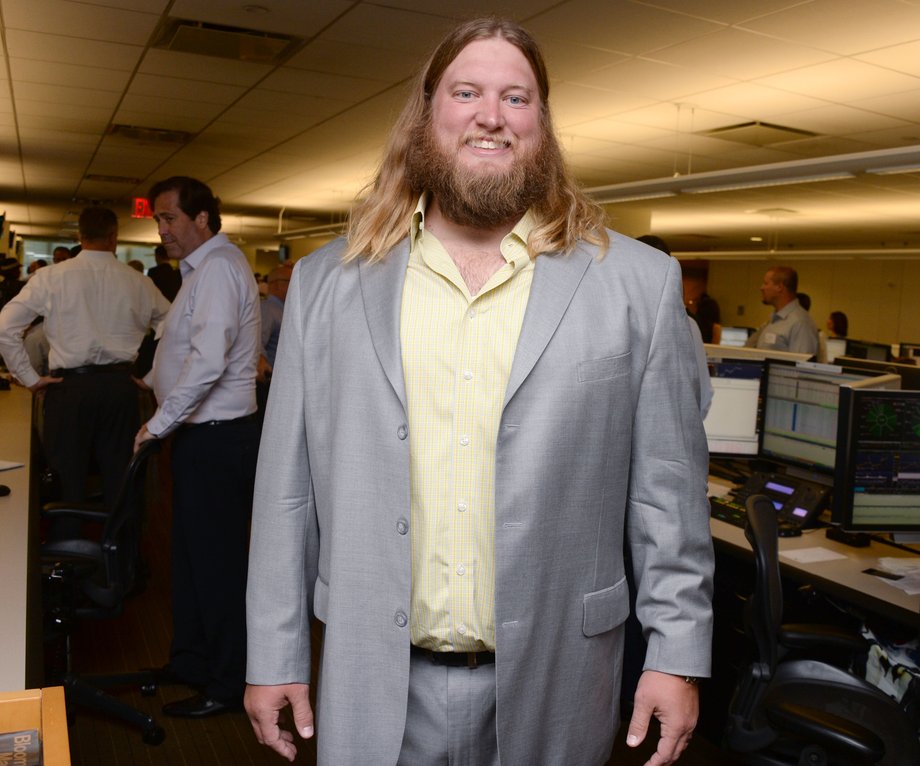 New York Jets player Nick Mangold showed up.