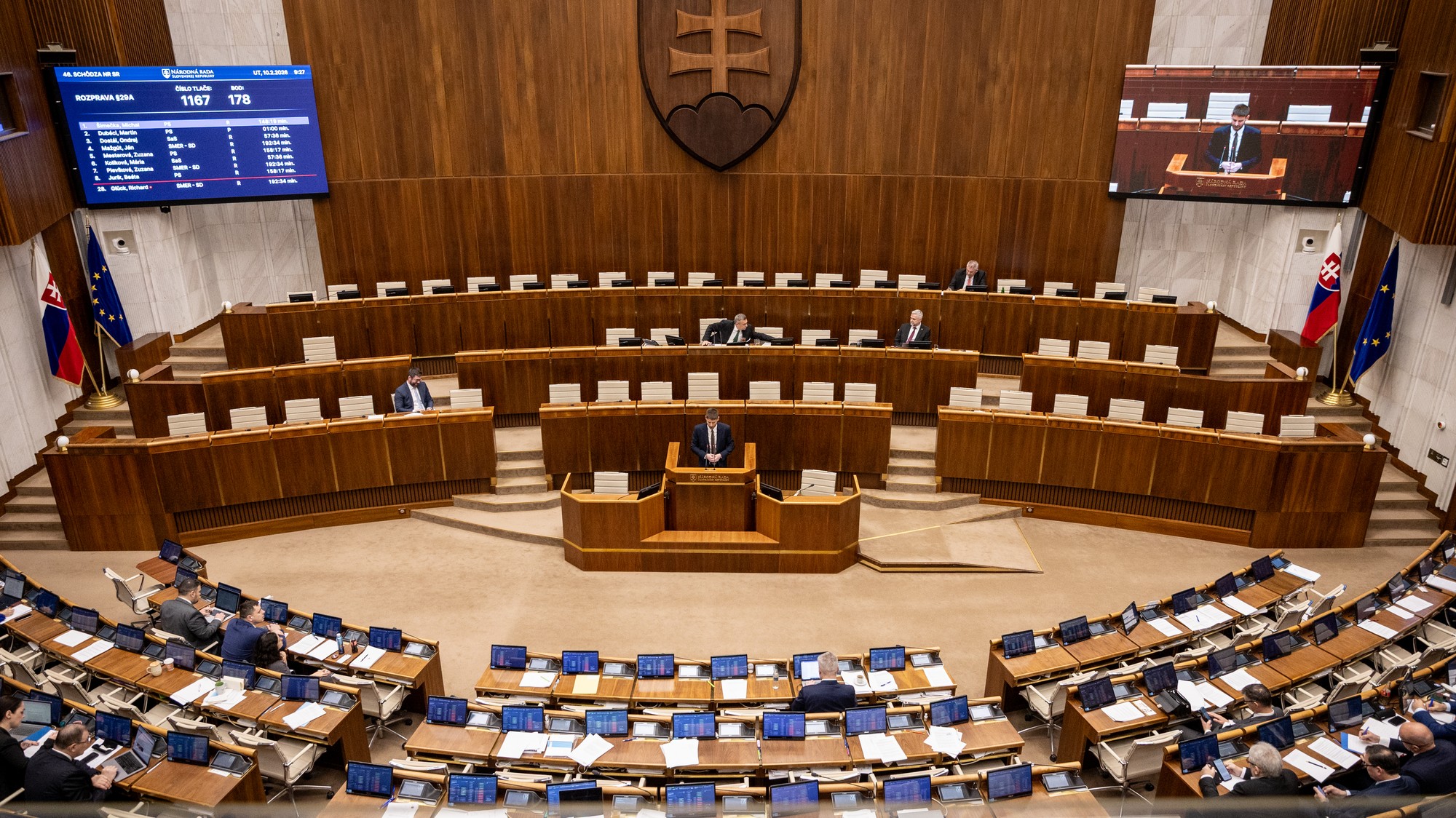 Rokovanie parlamentu, 10.2.2026