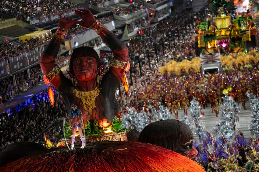 Učesnici na karnevalu