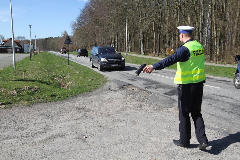 Kierowcy zdejmowali nogę z gazu, bo bali się mandatow