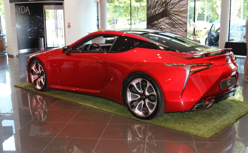 Lexus LC