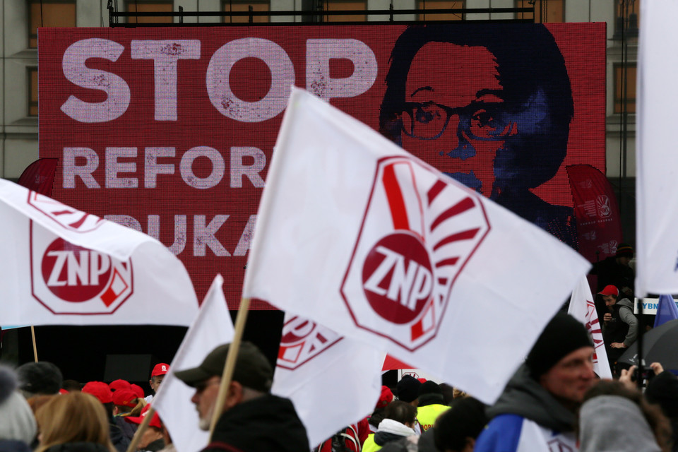 Manifestacja "Nie dla chaosu w szkole"