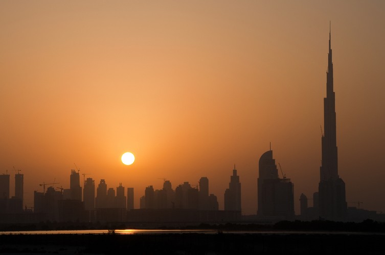 Na 200 piętrach mieści się 900 luksusowych apartamentów