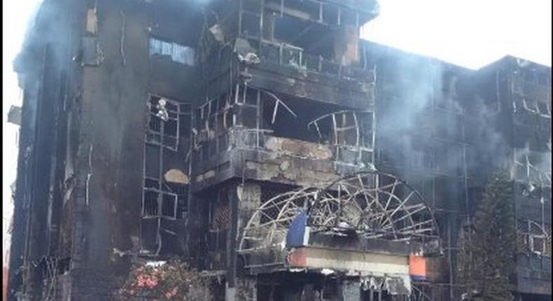 Fire rips through Benin shopping mall
