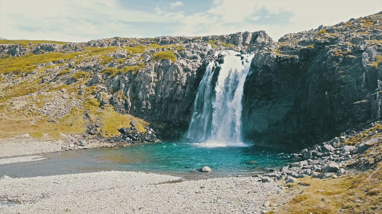 Wodospad na fiordach zachodnich