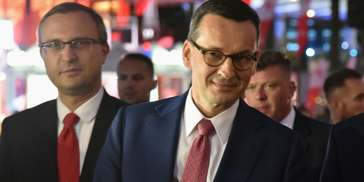 Premier Mateusz Morawiecki i prezes Polskiego Funduszu Rozwoju, Paweł Borys. Zdjęcie z września 2019, z Forum Ekonomicznego w Krynicy Zdroju.