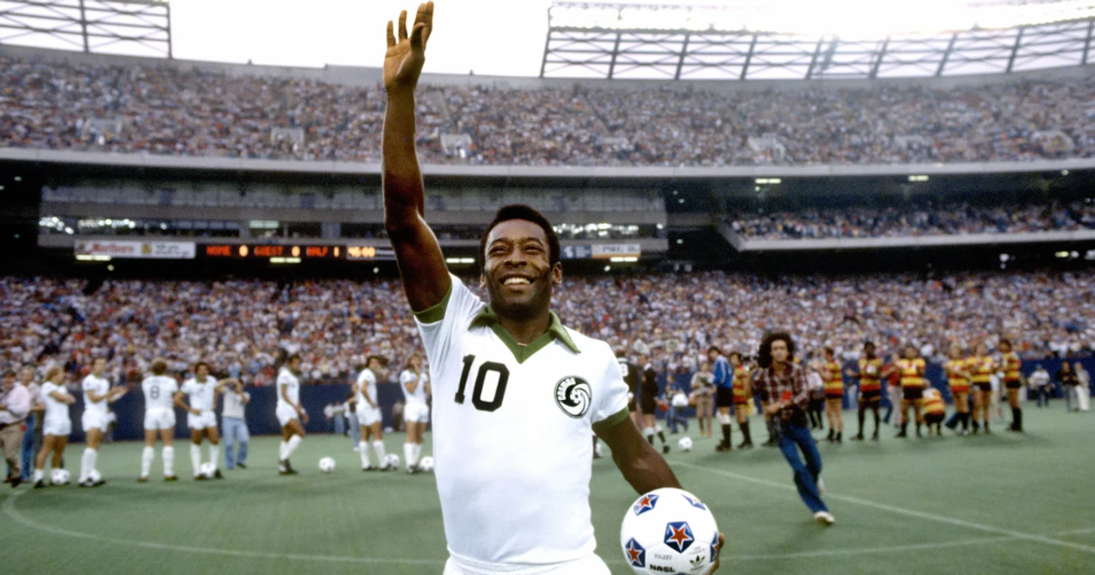 Pele’s name added to dictionary as adjective that means ‘out of the