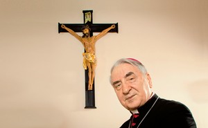 Abp Józef Kowalczyk i jego kariera. To on decydował, kto zostanie biskupem. - Polityka - Vimarsana News