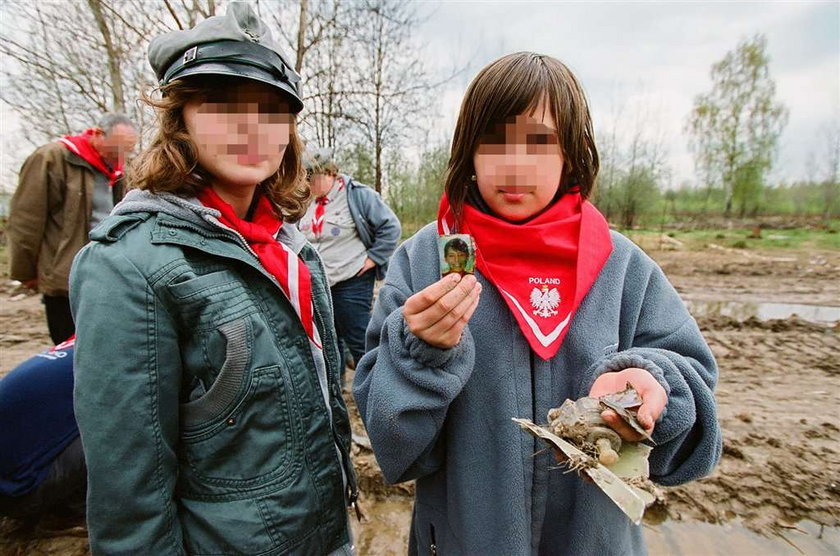 smolensk, miejsce katastrofy, rzeczy osobiste, szczątk