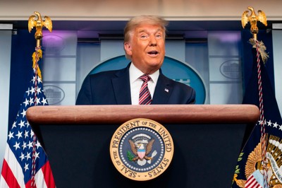 Trump na Twitterze: Nieprawidłowości wpłynęły na wynik wyborów