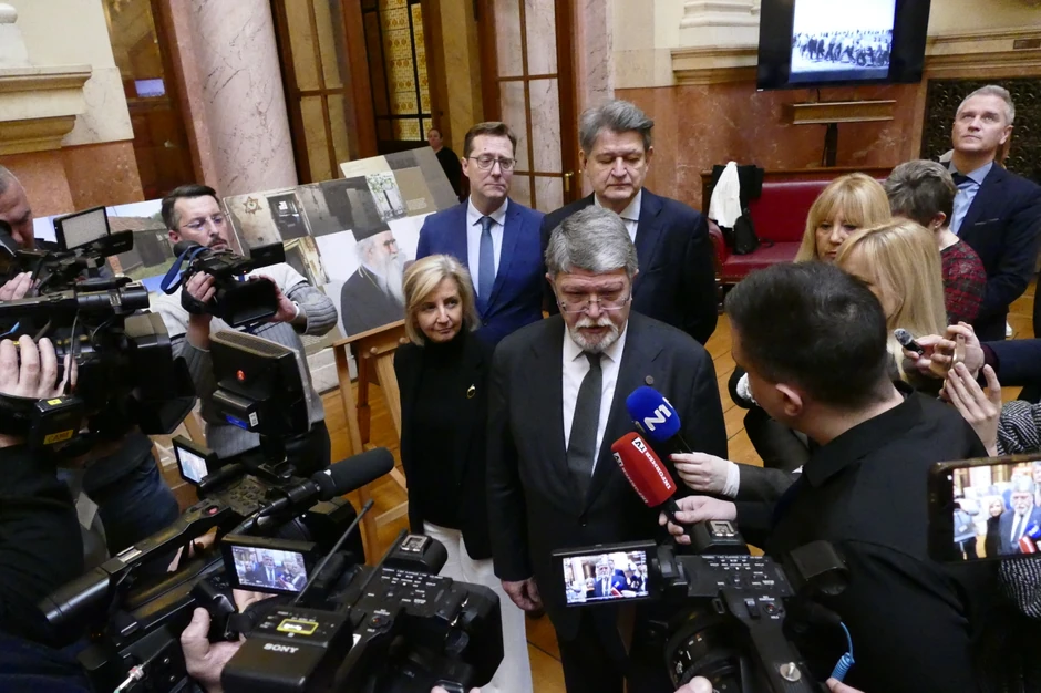 Tonino Picula na izložbi o Jasenovcu