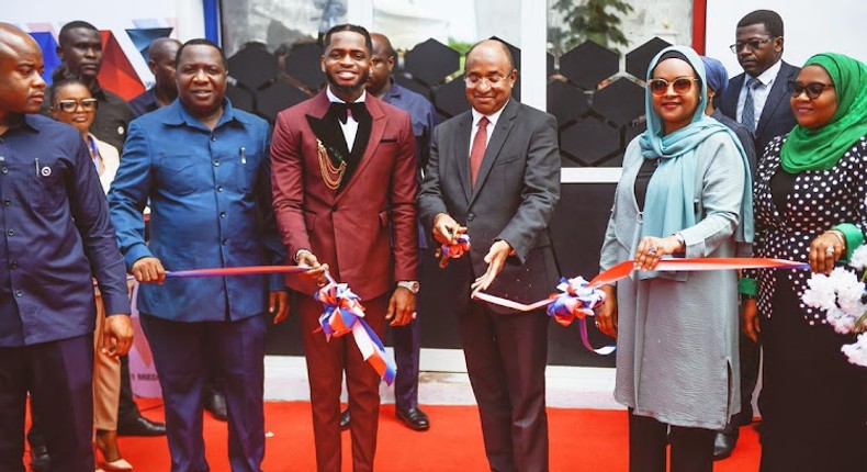 Diamond Platinumz, President Hassan Mwinyi and other dignitaries at the launch of New Wasafi FM Studios in Zanzibar