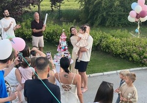 Proslava Mine Milutinović i Nemanje Nedovića