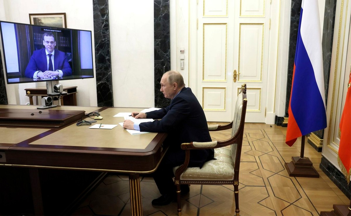 Władimir Putin podczas wideokonferencji