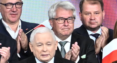 Kaczyński przerwał milczenie. Powiedział przed kamerami, co dalej z Czarneckim