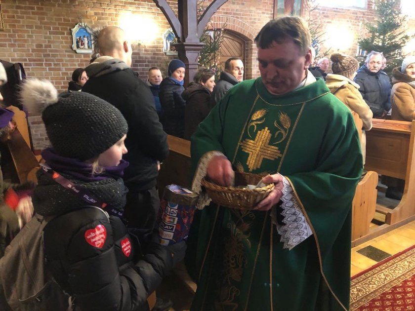 Niezwykły gest księdza. Tak wsparł Owsiaka