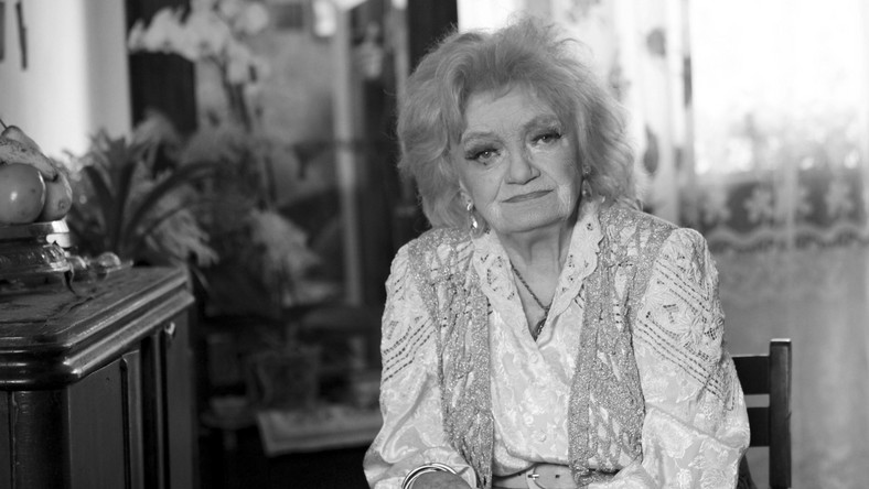 Ludmiła Łączyńska, odtwórczyni roli w "Matysiakach", zmarła w wieku 96 lat. W popularnym słuchowisku radiowym aktorka wcielała się w Wisię - Jadwigę Matysiakową.