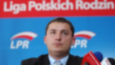 "Polacy są traktowani jak »podludzie«"