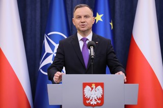 Andrzej Duda spotka się w Brukseli z szefem NATO. W planach rozmowy o wzmocnieniu wschodniej flanki