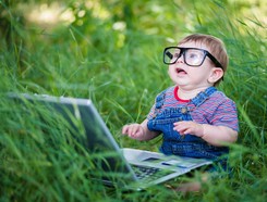 Nie radzimy sobie z zapewnieniem dzieciom bezpieczeństwa w internecie