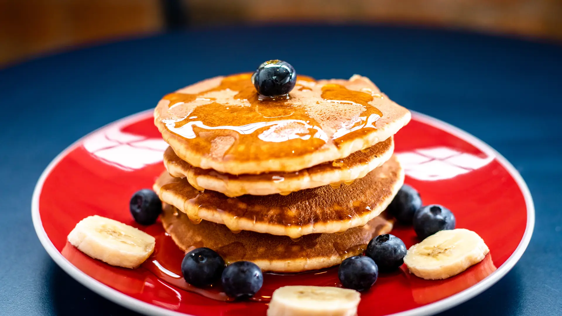 Śniadanie na słodko — z tym sprzętem zrobisz idealne pancakes