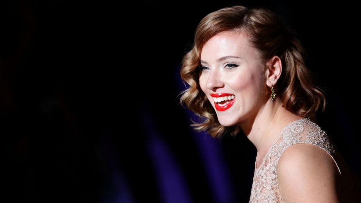 Scarlett Johansson jest przekonana, że jej reżyserski debiut "Summer Crossing" nie odniesie sukcesu kasowego: - Rozgrywa się w przeszłości, w Nowym Jorku i nie będzie w nim żadnych znaczących nazwisk - przekonuje aktorka.