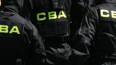 Akcja CBA w sprawie nadzoru nad SKOK Wołomin. Wśród zatrzymanych były wiceminister i były mąż Marty Kaczyńskiej