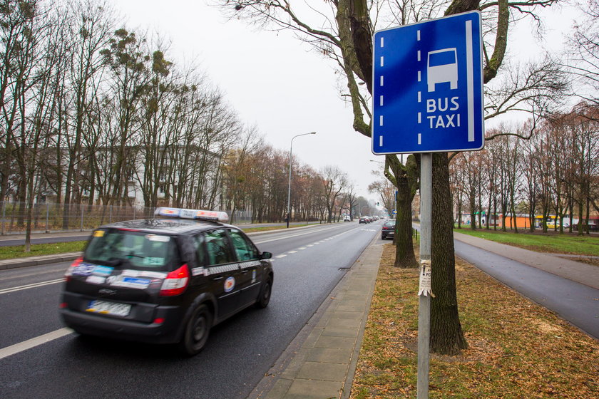 W Poznaniu kierowcy osobówek korzystać będą z buspasów?