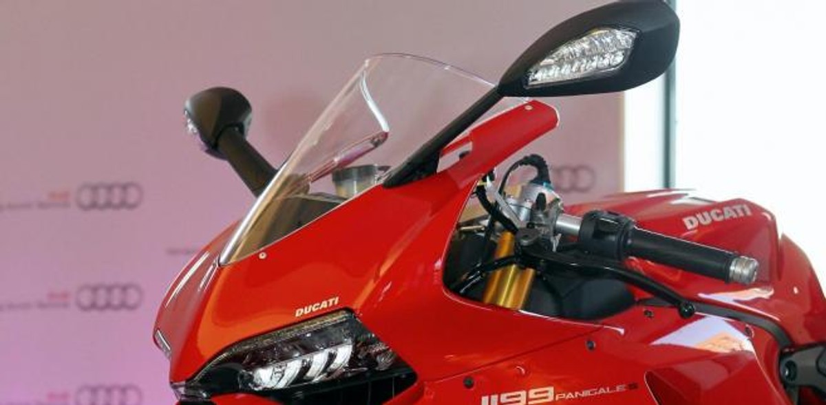 Motocyklowe tradycje marki z czterema pierścieniami sięgają czasów marek Wanderer i DKW. Teraz czas na Ducati. fot. EPA/MALTE CHRISTIANS