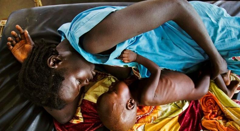 Lundi, le Soudan du Sud a déclaré la famine dans certaines régions, affirmant que 100 000 personnes risquaient de mourir de faim et qu'un autre million étaient au bord de la famine.