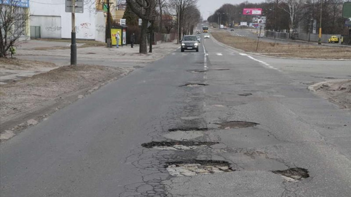 ZDiT ujawnił listę inwestycji i remontów ulic, które chce przeprowadzić w tym roku. W wakacje lepiej wziąć urlop i wyjechać z miasta. Lista prac w centrum jest bowiem długa i z pewnością będą problemy ze sprawnym poruszaniem się po Śródmieściu.