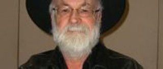 Terry Pratchett nie rezygnuje z pisania