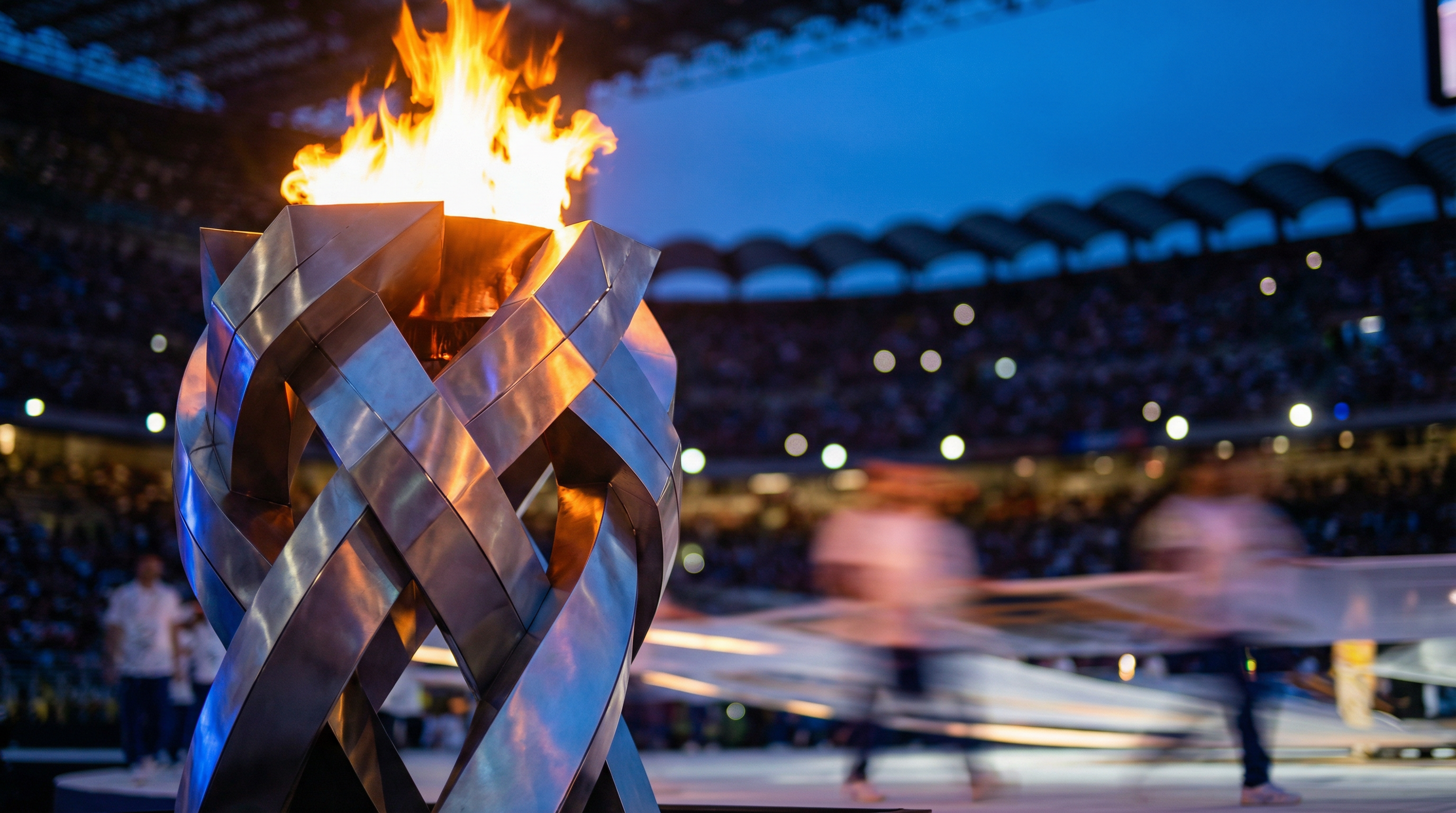 Il Nodo Vinciano di Leonardo illumina l'apertura di Milano-Cortina 2026