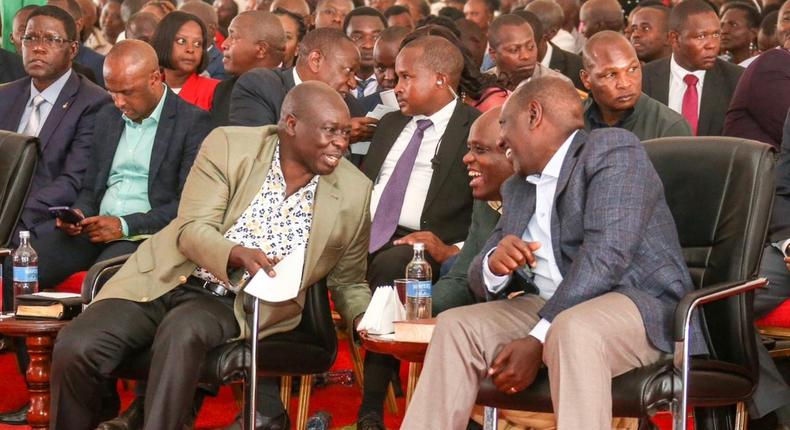 President William Ruto and his Deputy Rigathi Gachagua share a light moment with Dennis Itumbi during a thanks giving prayer service held in Kerugoya on January 22, 20223