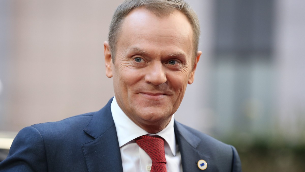 Premier Donald Tusk podczas otwarcia Konferencji "Kobieta – Wiedza – Władza" złożył wszystkim kobietom życzenia z okazji Dnia Kobiet. Podczas wystąpienia powiedział, że "dzisiaj potrzebujemy polityki jako kobiety". Nawiązał też do słów Rusłany Łyżyczko - ukraińskiej piosenkarki, która mówiła, że trzeba zrobić wszystko, by zachować pokój na Ukrainie. - Zrobię wszystko, by wezwanie Rusłany stało się faktem - zadeklarował Tusk.