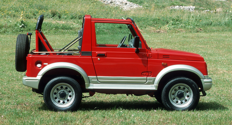 10. Suzuki Samurai (1988-2004) - od 6000 zł 