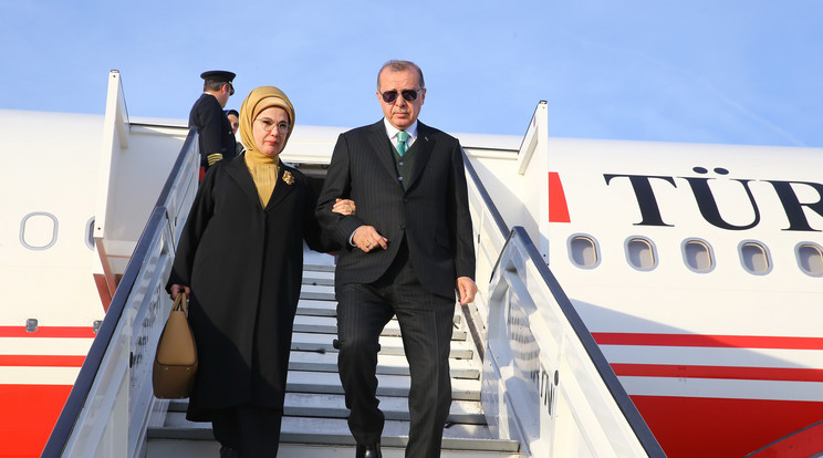 Emine Erdogan előszeretettel kíséri el férjét a
nemzetközi találkozókra az elnöki géppel /Fotó: AFP