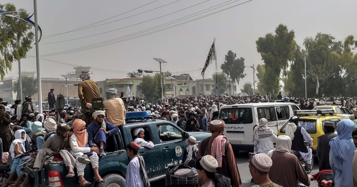 Talibanii au capturat Kabul.  Paweł Jabłoński de la Ministerul Afacerilor Externe privind evacuarea polonezilor