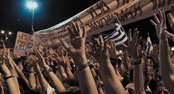 "Oburzeni" – wiersz zamiast manifestu