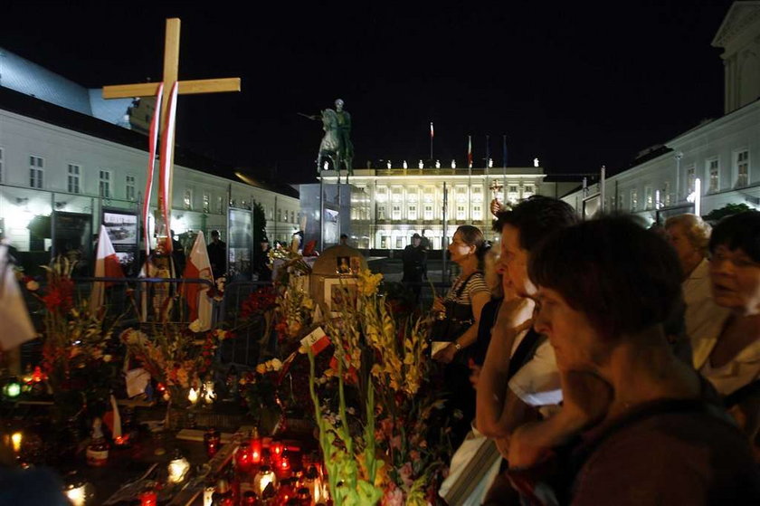 Wałęsa o krzyżu: Trzeba egzekwować prawo