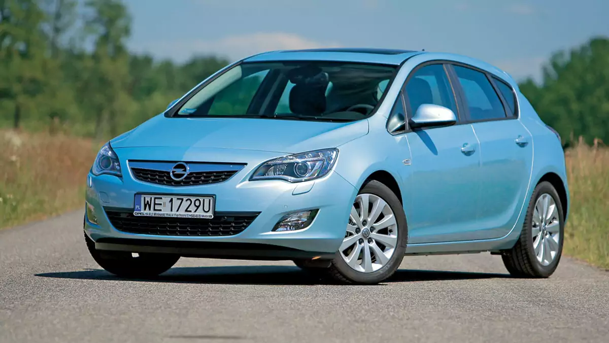 Opel Astra IV