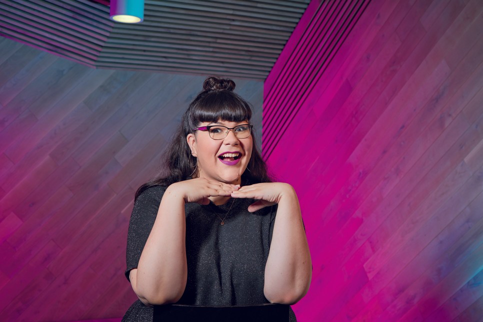 Ráskó Eszter humorista