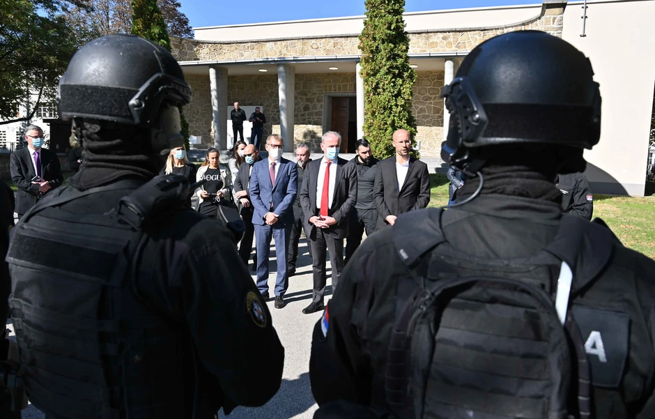 Direktor policije Vladimir Rebić i ambasador Francuske Žan Luj Falkoni prisustvovali vežbi 