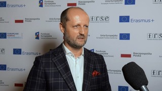 Piotr Beńke z IBM o zdalnej nauce: Byliśmy w stanie zapewnić podstawowe funkcje szkoły [WIDEO]