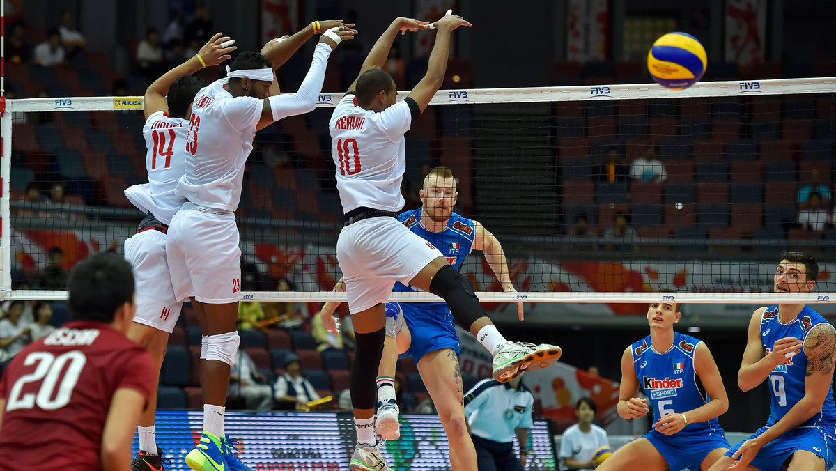 Reprezentacja Włoch pewnie ograła 3:0 (25:16, 25:22, 25:18) Wenezuelę w meczu 8. kolejki Pucharu Świata. Azzurrich do wygranej poprowadził skrzydłowy Filippo Lanza, a trener Gianlorenzo Blengini miał okazję do sprawdzenia w prawdziwym boju swoich rezerwowych.