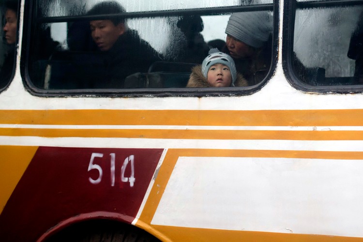 Pierwsza rocznica śmierci Kim Dzong Ila